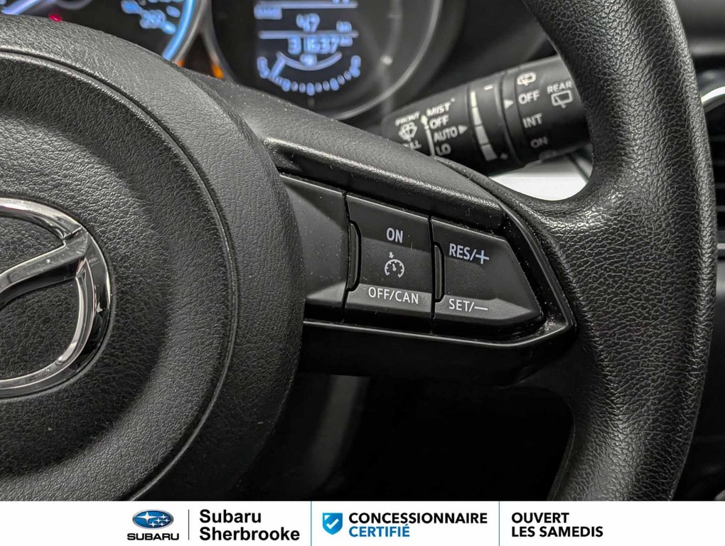 2018 Mazda CX-5 GX in Sherbrooke, Quebec - 13 - w1024h768px
