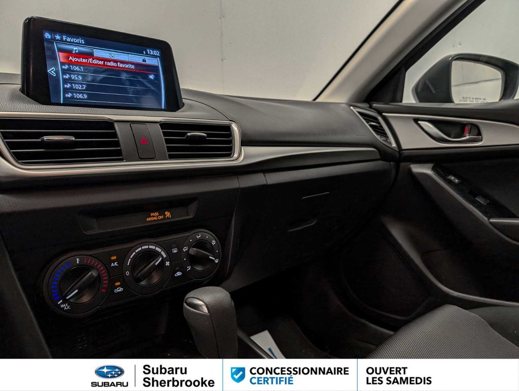 2017 Mazda 3 GX in Sherbrooke, Quebec - 11 - w1024h768px