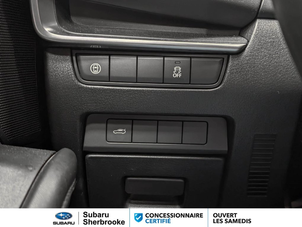 2019 Mazda 3 GX in Sherbrooke, Quebec - 17 - w1024h768px