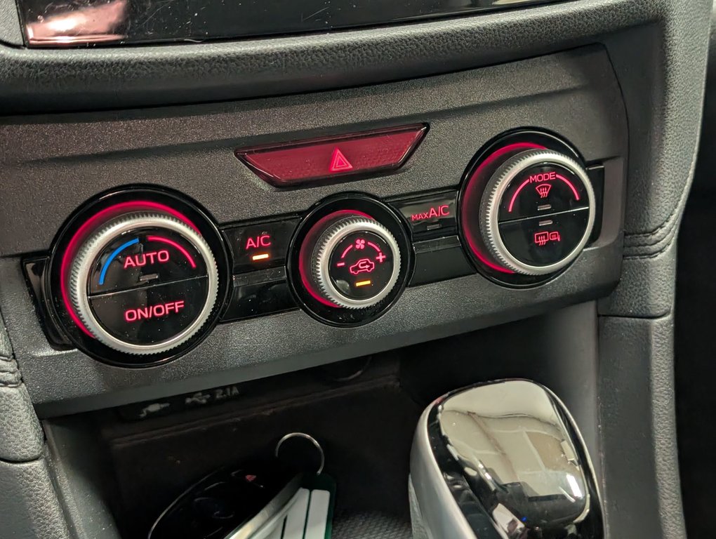2021 Subaru Crosstrek Touring in Sherbrooke, Quebec - 13 - w1024h768px