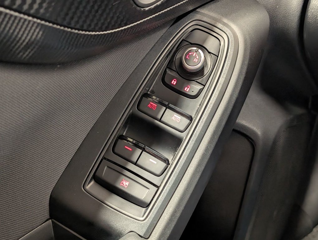 2021 Subaru Crosstrek Touring in Sherbrooke, Quebec - 20 - w1024h768px