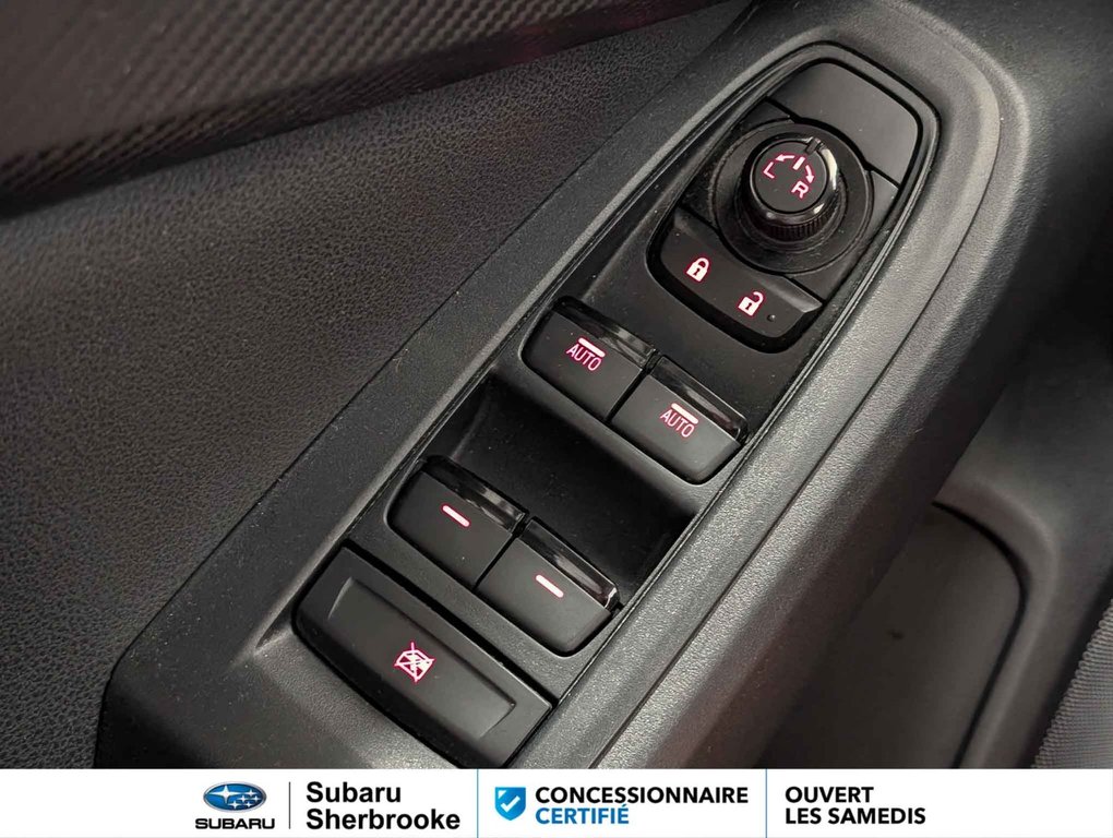 2024 Subaru Crosstrek Touring in Sherbrooke, Quebec - 18 - w1024h768px