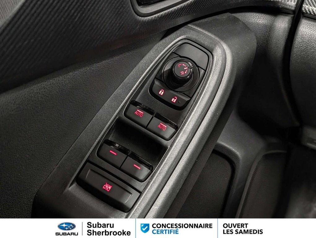 2024 Subaru Crosstrek Onyx in Sherbrooke, Quebec - 12 - w1024h768px