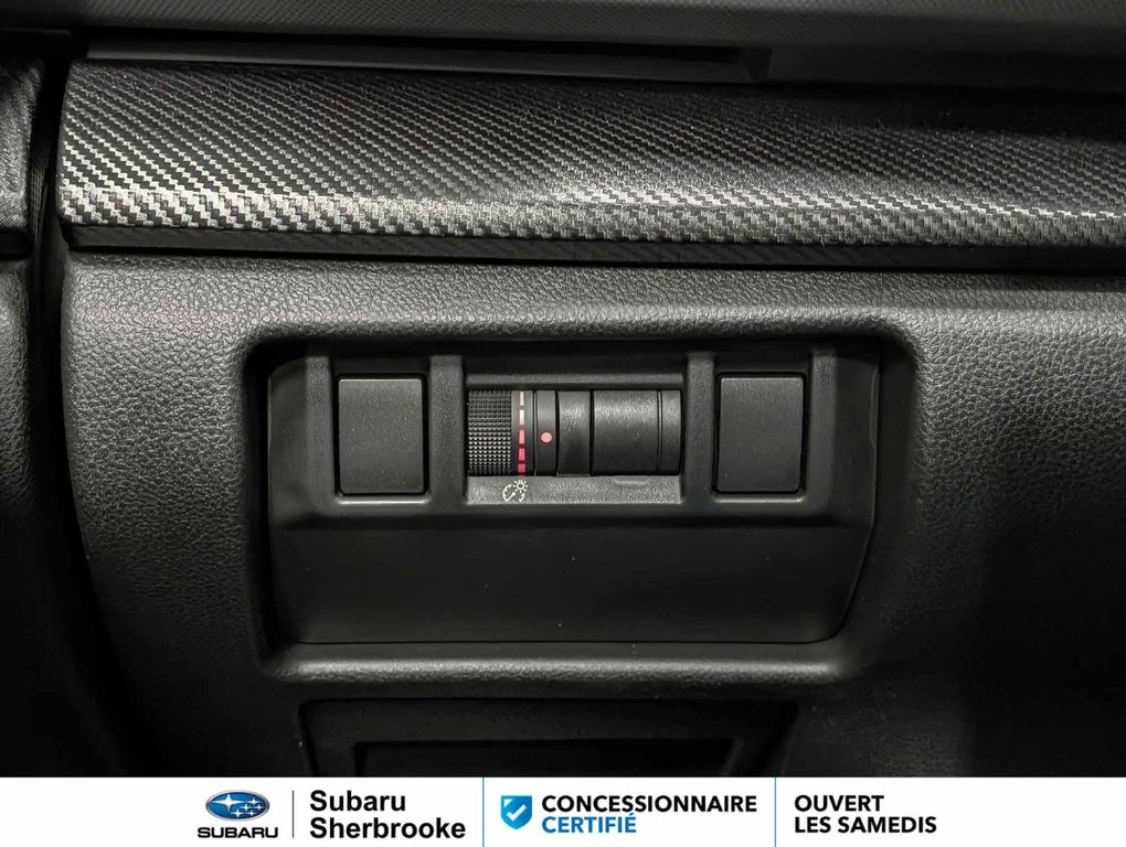2024 Subaru Crosstrek Limited in Sherbrooke, Quebec - 17 - w1024h768px