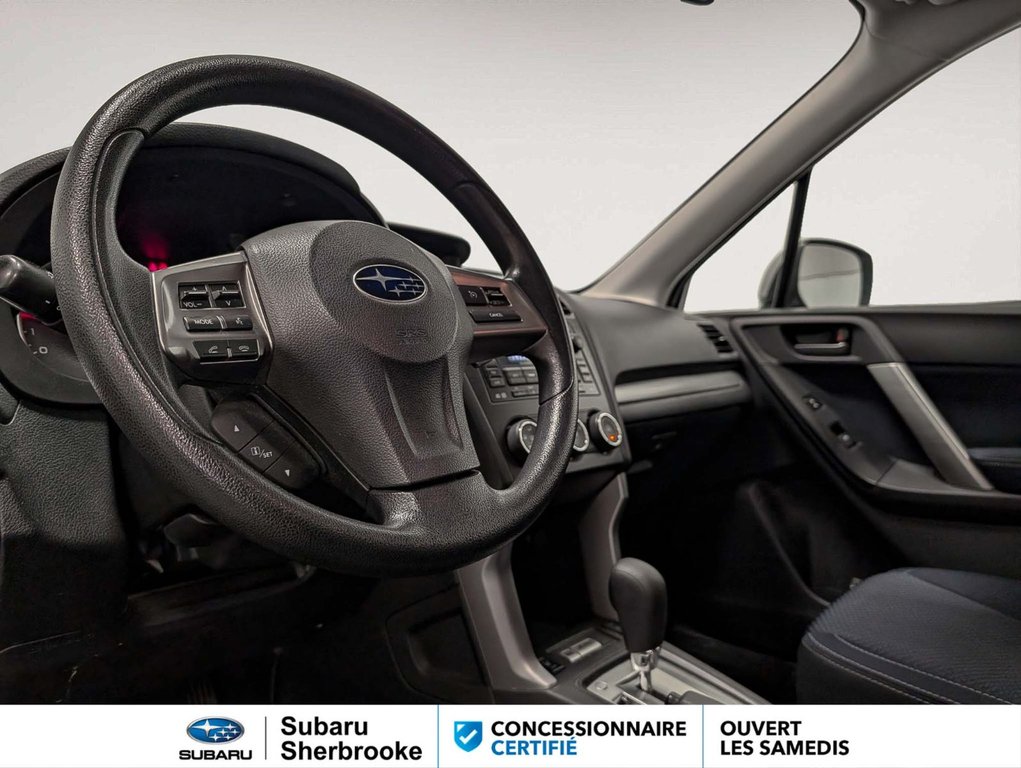 2015 Subaru Forester i Convenience in Sherbrooke, Quebec - 7 - w1024h768px