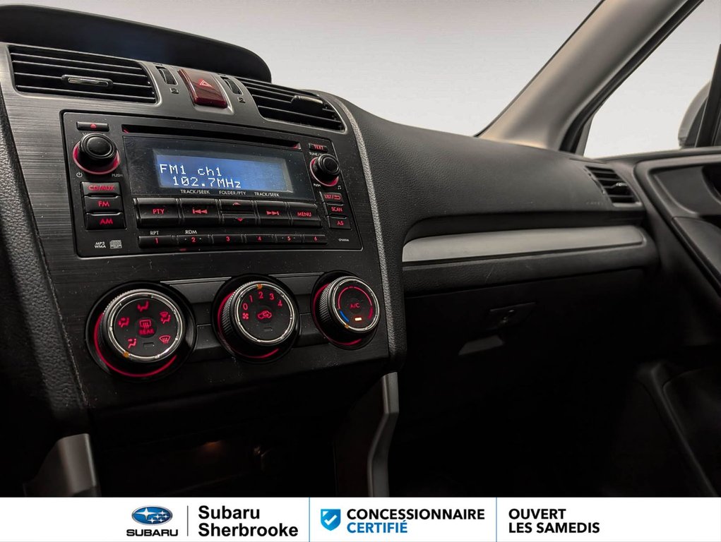 2015 Subaru Forester i Convenience in Sherbrooke, Quebec - 8 - w1024h768px