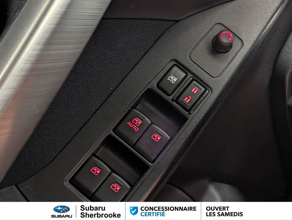 2015 Subaru Forester i Convenience in Sherbrooke, Quebec - 15 - w1024h768px