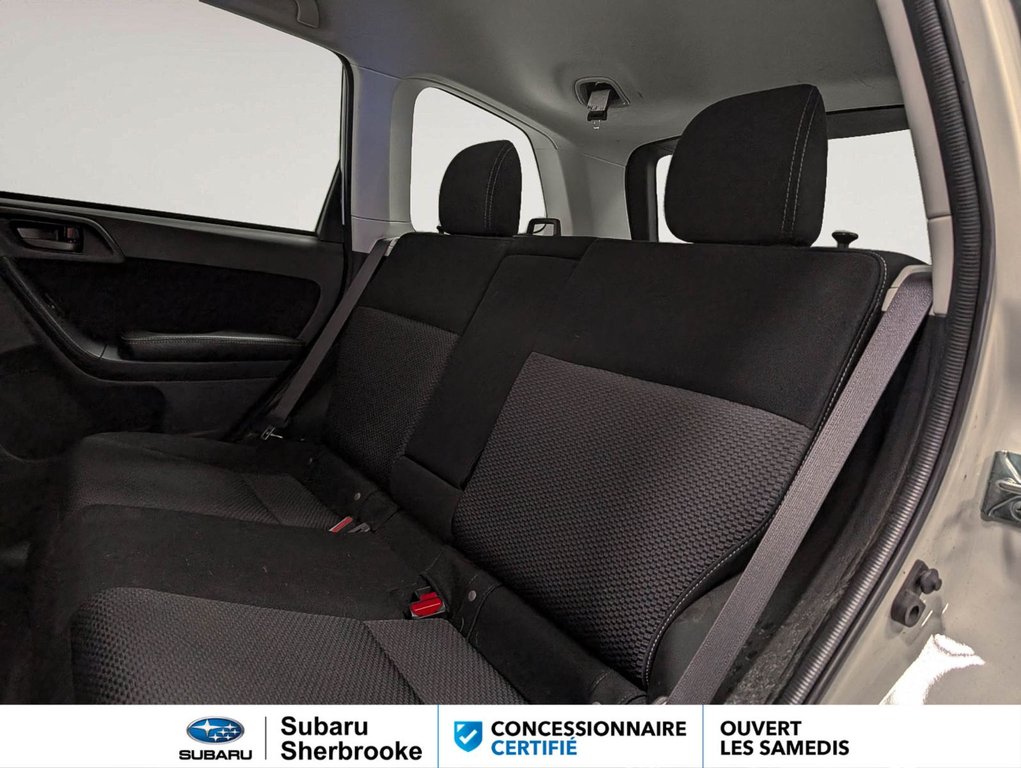 2016 Subaru Forester i Convenience in Sherbrooke, Quebec - 8 - w1024h768px