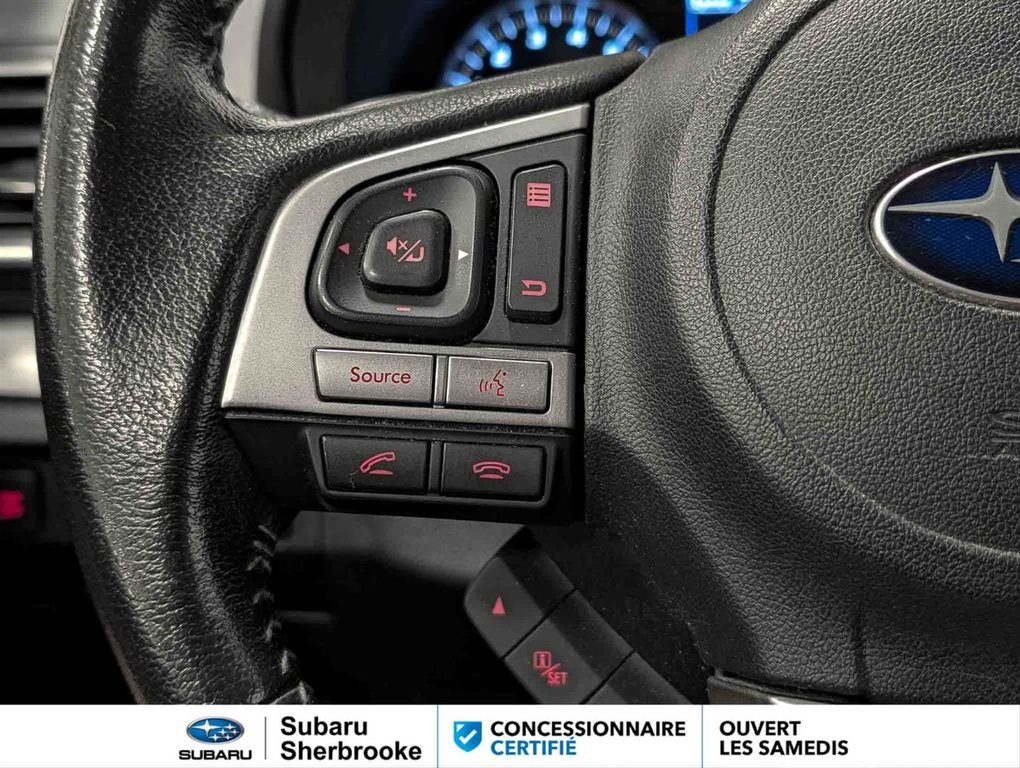 2018 Subaru Forester 2.5i Touring CVT w-EyeSight Pkg in Sherbrooke, Quebec - 15 - w1024h768px