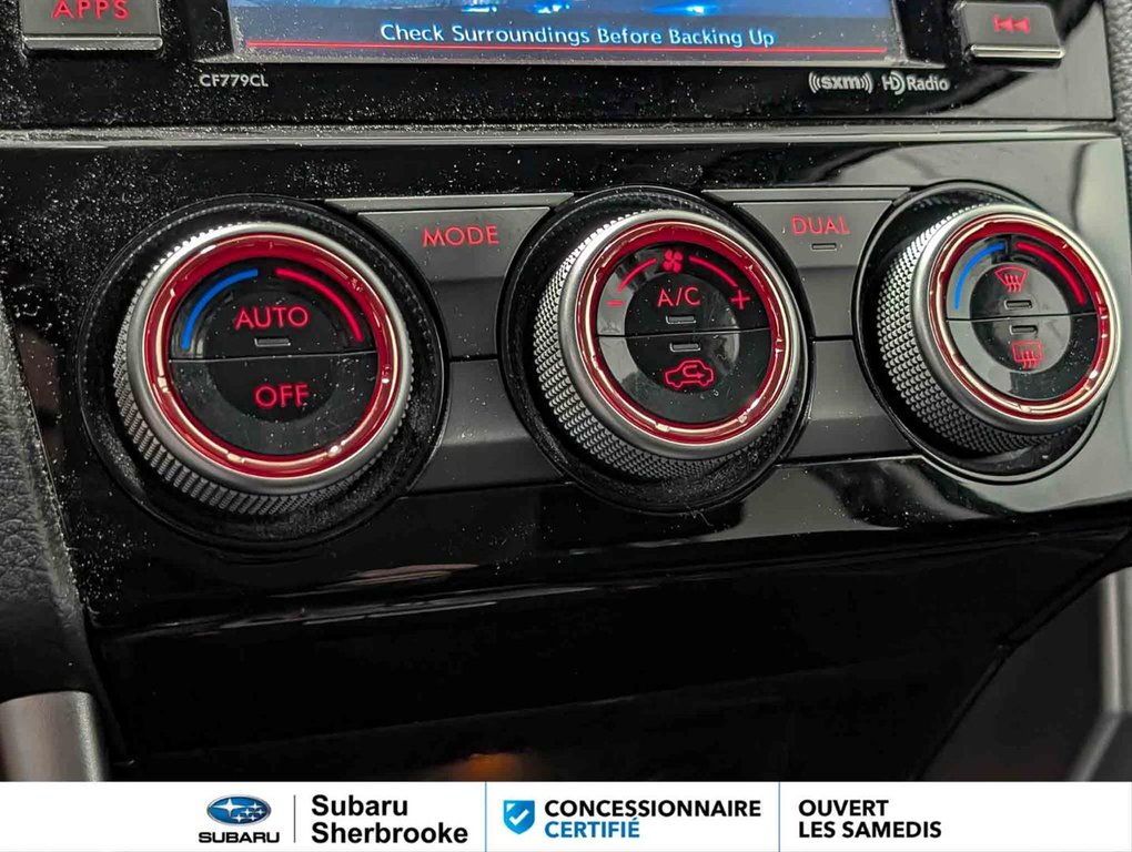 2018 Subaru Forester 2.5i Touring CVT w-EyeSight Pkg in Sherbrooke, Quebec - 12 - w1024h768px