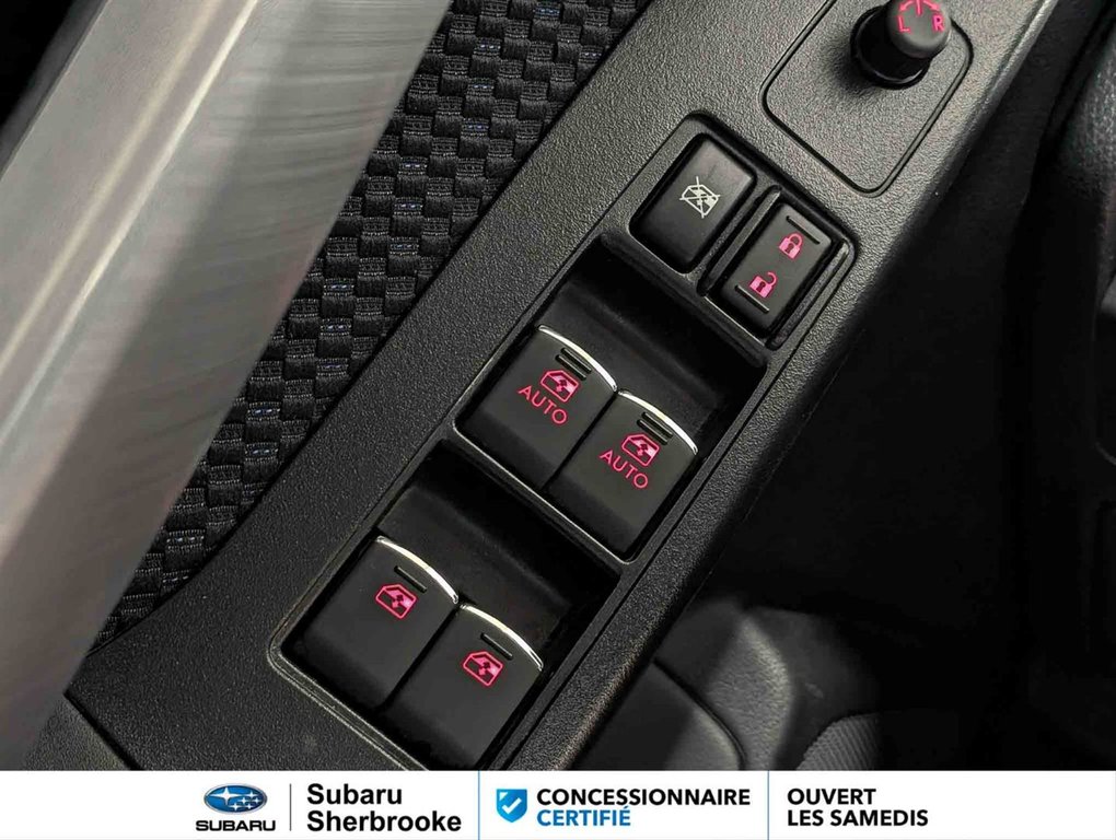 2018 Subaru Forester 2.5i Touring CVT w-EyeSight Pkg in Sherbrooke, Quebec - 18 - w1024h768px
