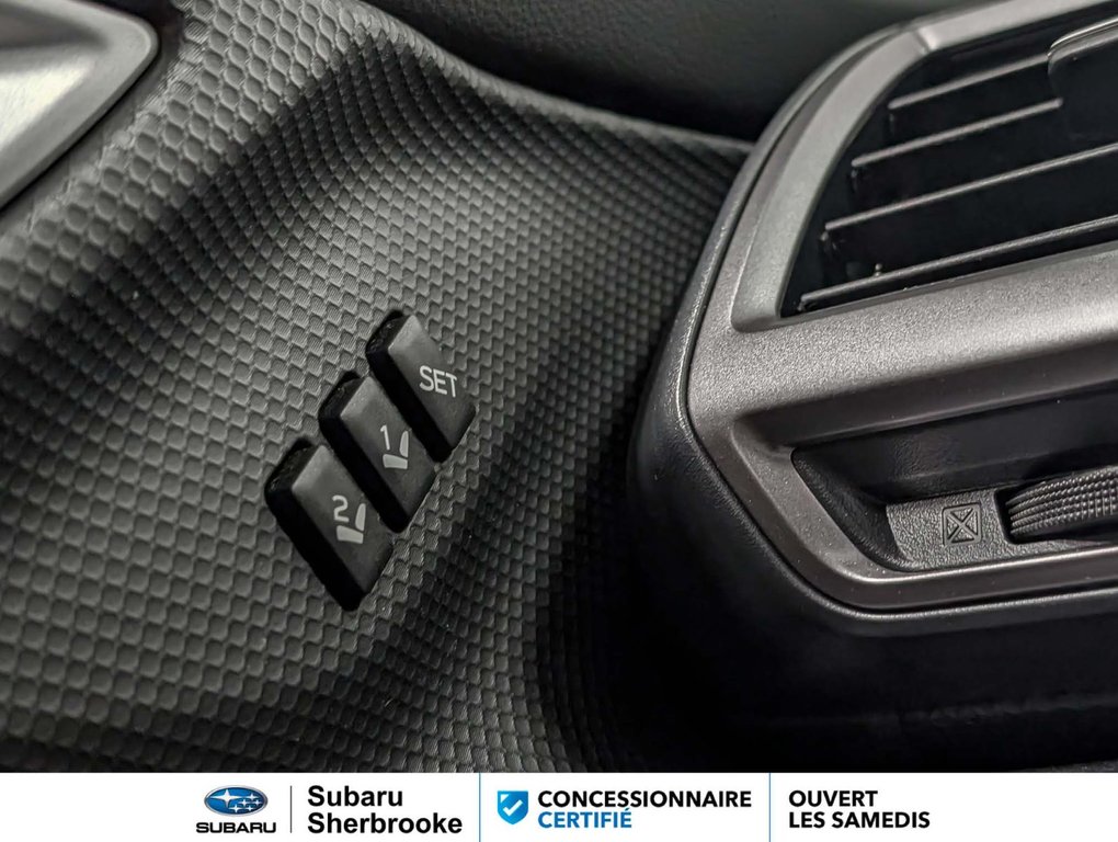 Subaru Forester  2024 à Sherbrooke, Québec - 18 - w1024h768px