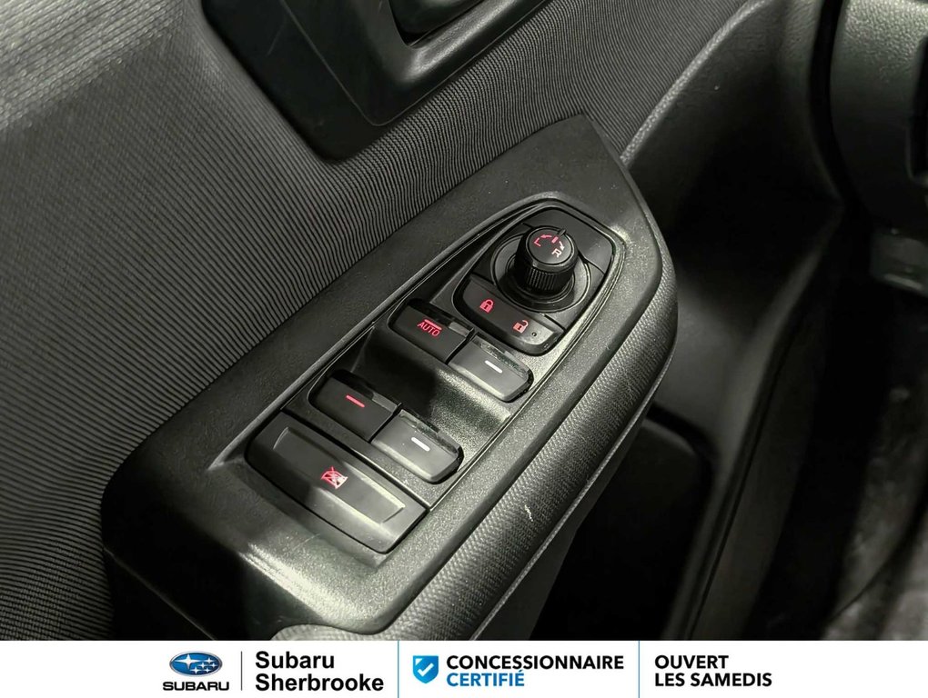 2025 Subaru Forester Convenience in Sherbrooke, Quebec - 17 - w1024h768px