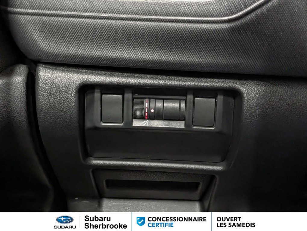2025 Subaru Forester Convenience in Sherbrooke, Quebec - 18 - w1024h768px