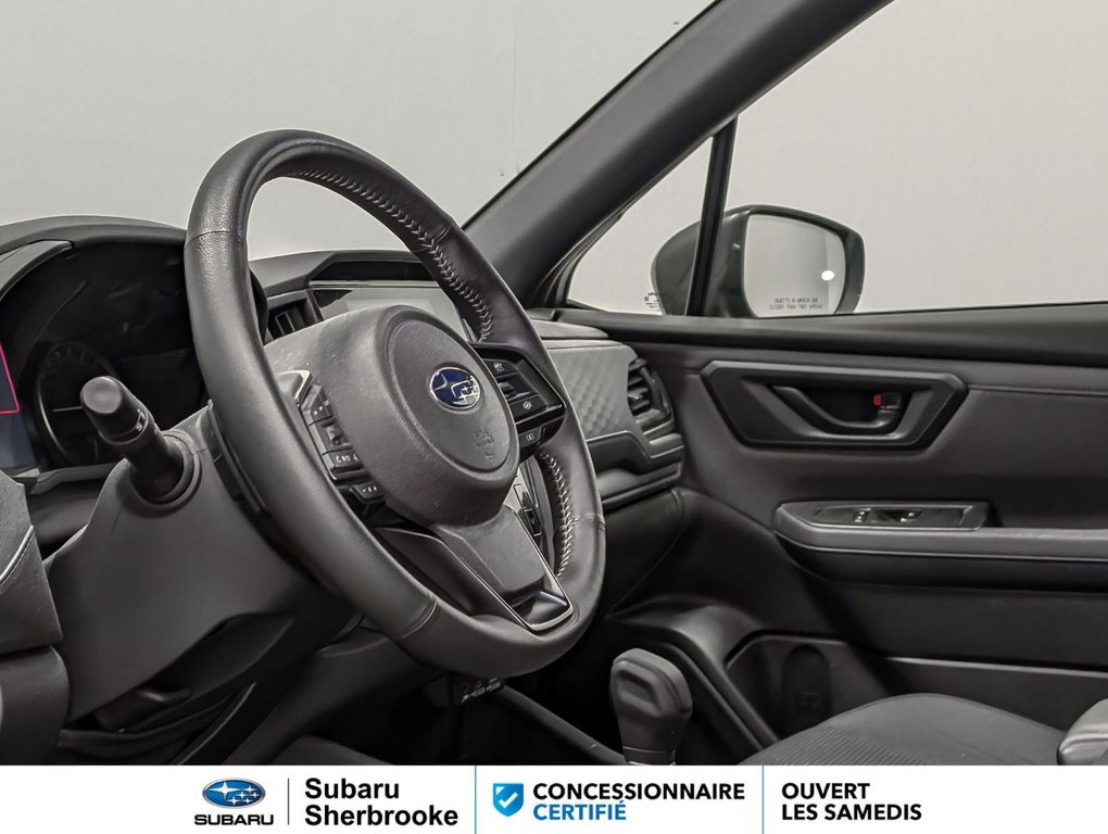 2025 Subaru Forester Touring in Sherbrooke, Quebec - 7 - w1024h768px