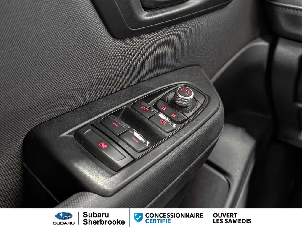 2025 Subaru Forester Touring in Sherbrooke, Quebec - 16 - w1024h768px