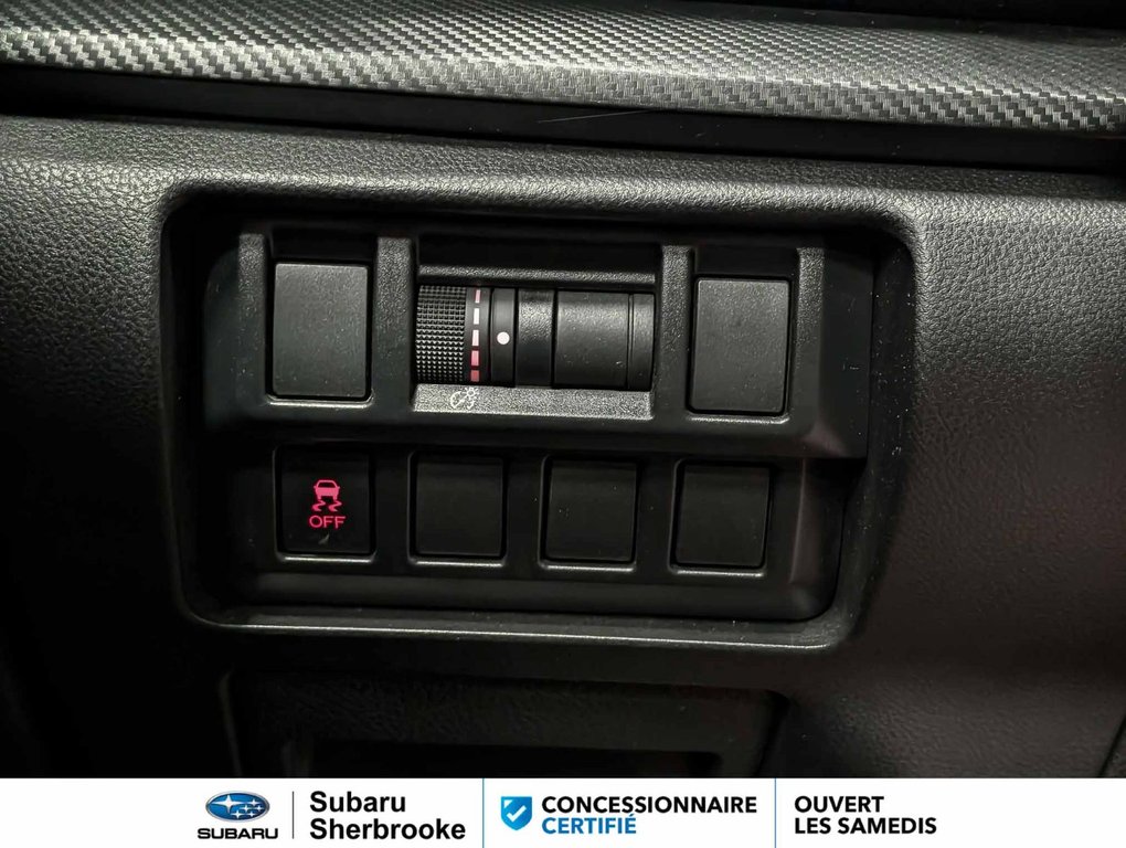 2017 Subaru Impreza Touring in Sherbrooke, Quebec - 17 - w1024h768px