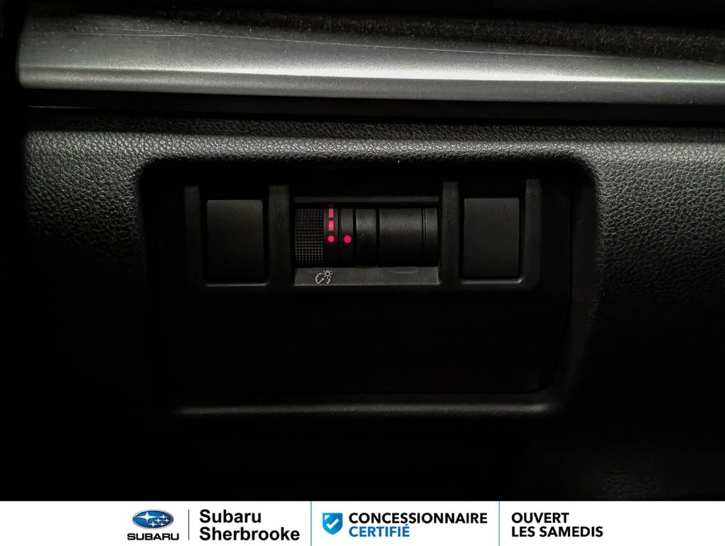 2024 Subaru Impreza Touring in Sherbrooke, Quebec - 16 - w1024h768px