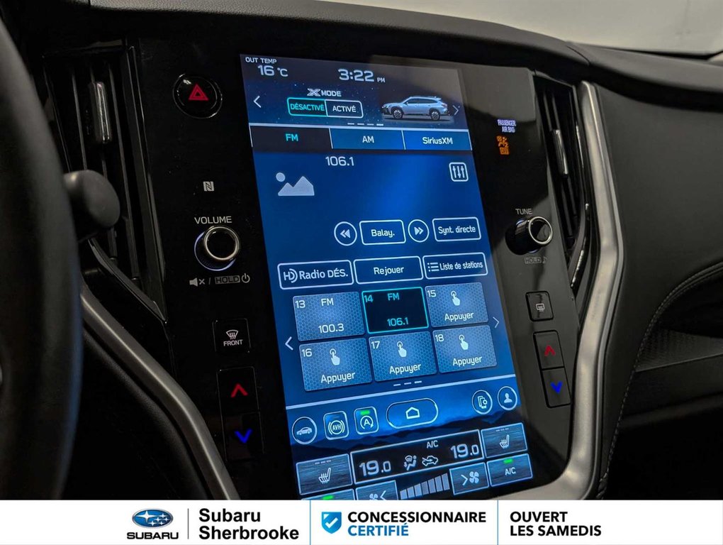 2024 Subaru Outback Touring AWD in Sherbrooke, Quebec - 11 - w1024h768px