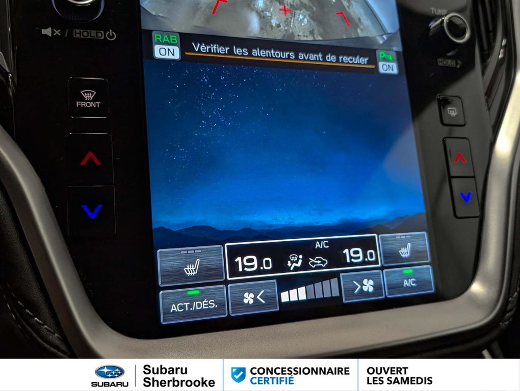 2024 Subaru Outback Touring AWD in Sherbrooke, Quebec - 13 - w1024h768px