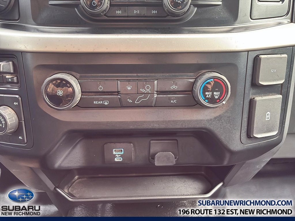 Ford F-150 XLT cabine SuperCrew 4RM caisse de 6,5 pi 2022 à New Richmond, Québec - 35 - w1024h768px