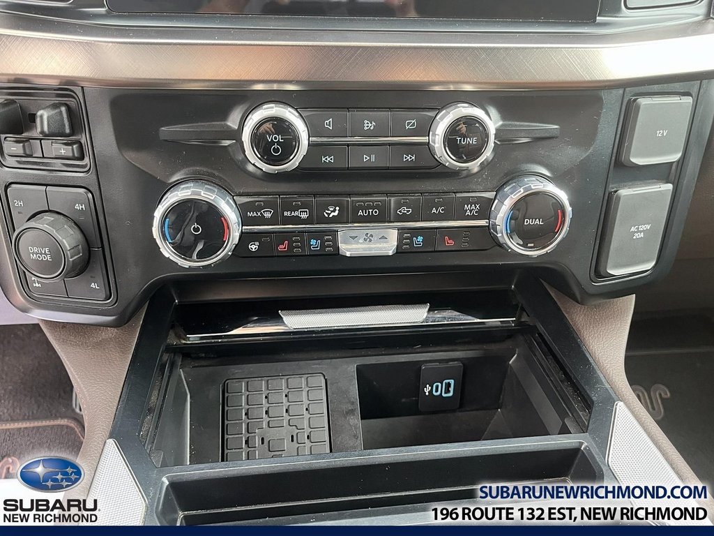 Ford Super Duty F-350 SRW King Ranch cabine 6 places 4RM caisse de 6,75 pi 2023 à New Richmond, Québec - 21 - w1024h768px