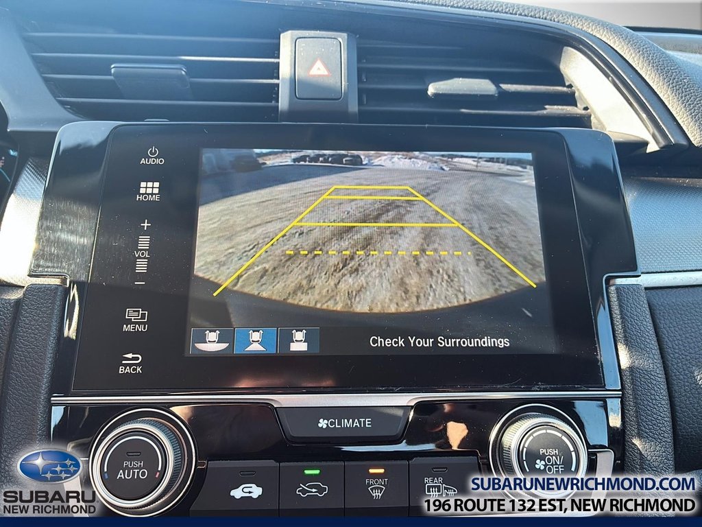 Honda Civic Sedan LX 2017 à New Richmond, Québec - 16 - w1024h768px