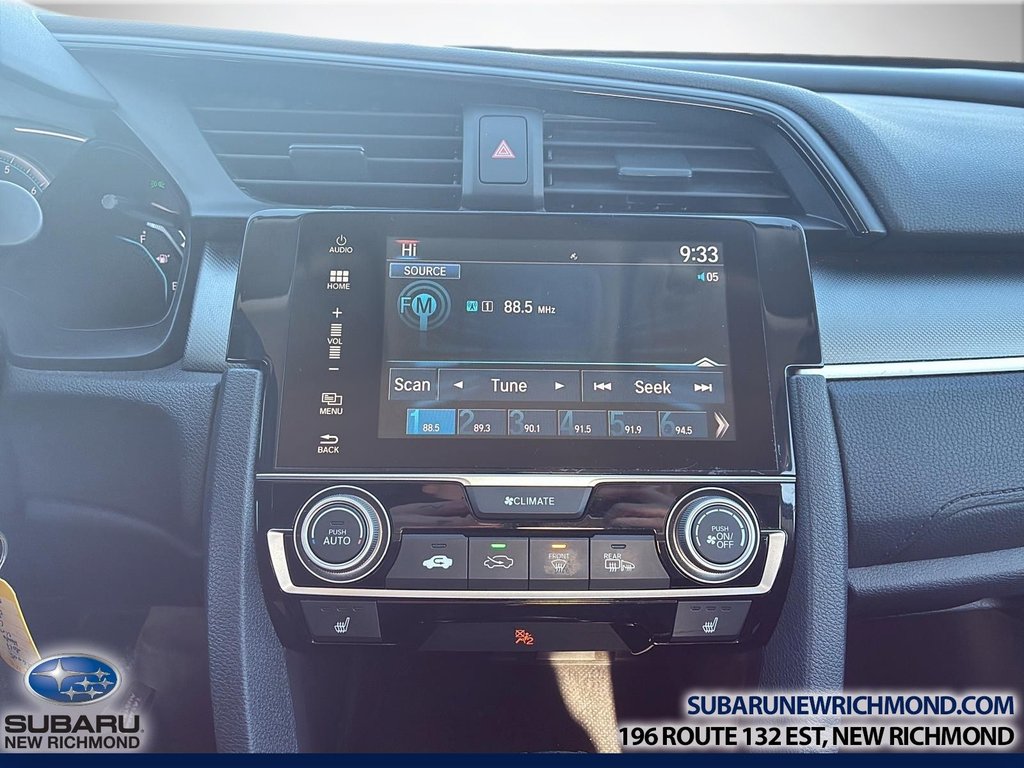 Honda Civic Sedan LX 2017 à New Richmond, Québec - 14 - w1024h768px