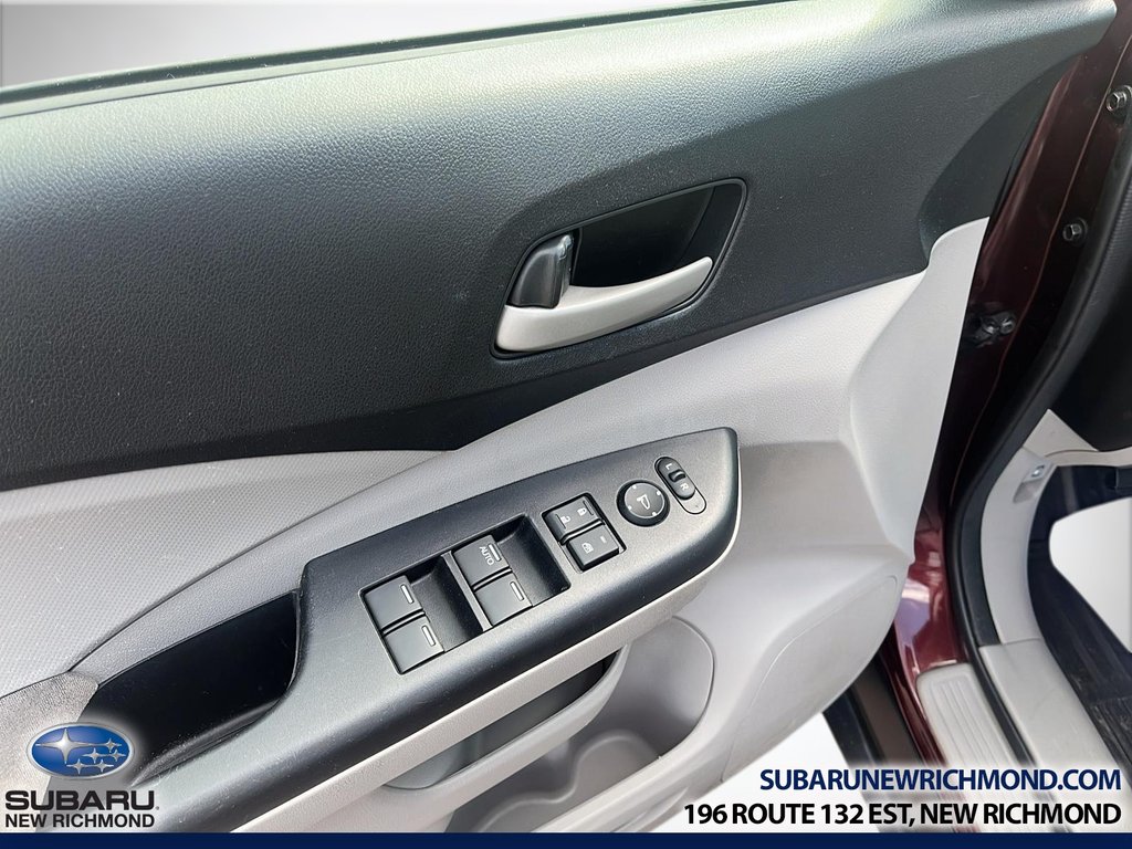 Honda CR-V LX 2014 à New Richmond, Québec - 10 - w1024h768px