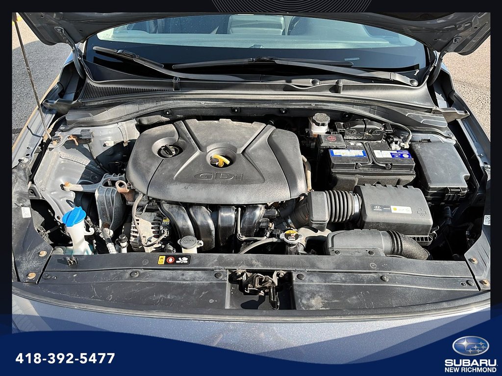 Hyundai Elantra GT GL 2018 à New Richmond, Québec - 8 - w1024h768px