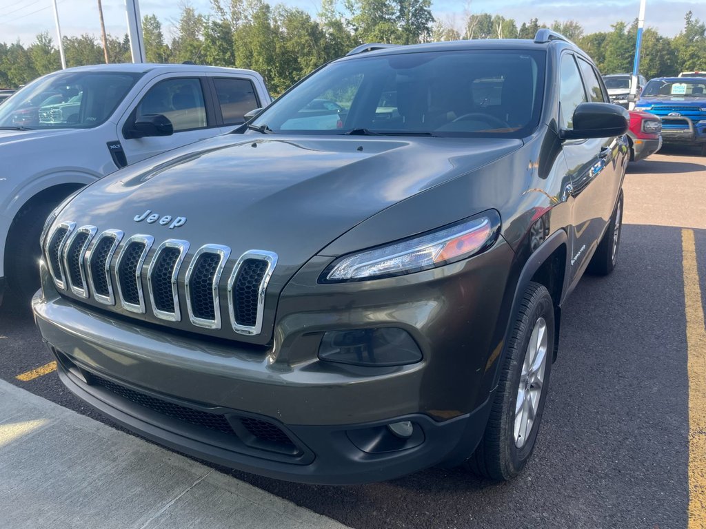 Jeep Cherokee North 2015 à New Richmond, Québec - 1 - w1024h768px