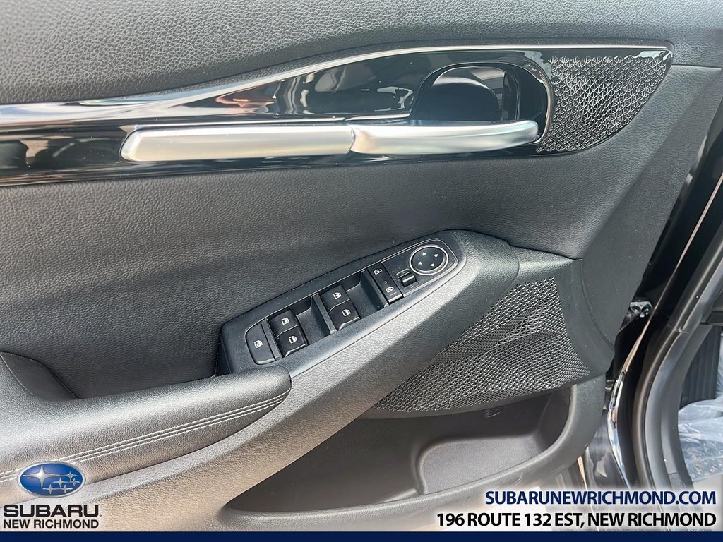 Kia Seltos EX 2023 à New Richmond, Québec - 10 - w1024h768px