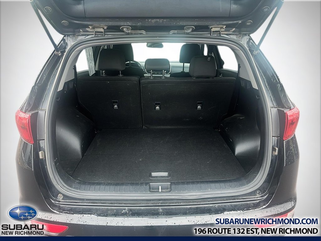 2018 Kia Sportage LX in New Richmond, Quebec - 6 - w1024h768px