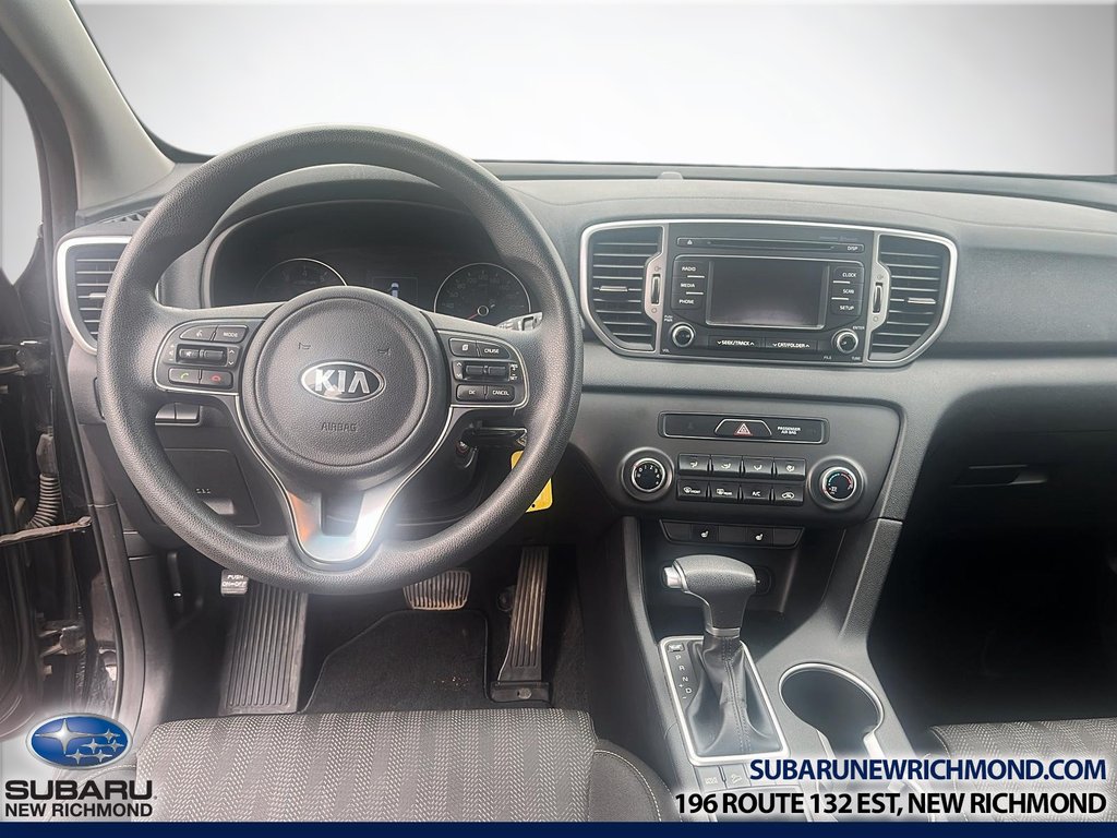 2018 Kia Sportage LX in New Richmond, Quebec - 9 - w1024h768px