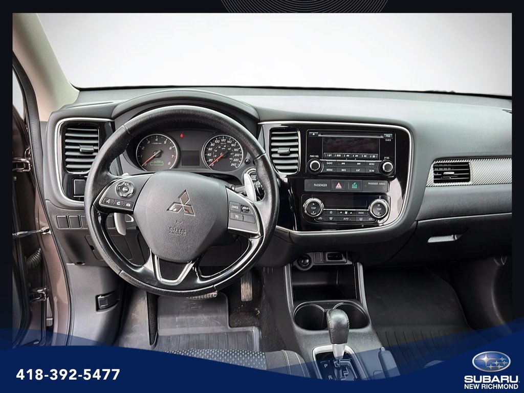 Mitsubishi Outlander SE 2016 à New Richmond, Québec - 12 - w1024h768px