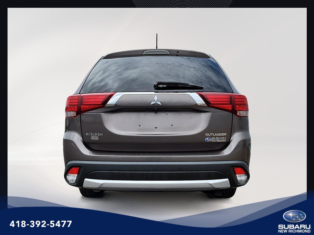 Mitsubishi Outlander SE 2016 à New Richmond, Québec - 3 - w1024h768px