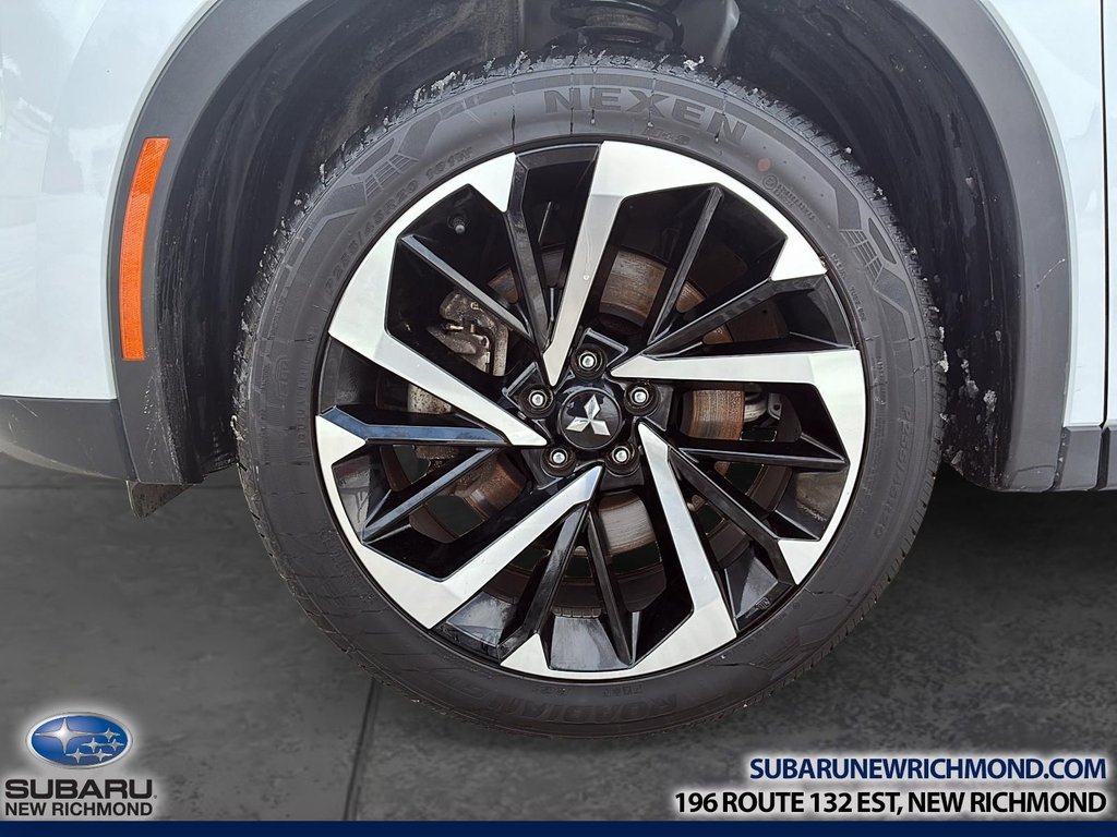 Mitsubishi Outlander SEL S-AWC 2023 à New Richmond, Québec - 13 - w1024h768px