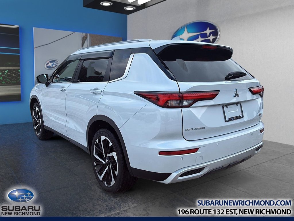 Mitsubishi Outlander SEL S-AWC 2023 à New Richmond, Québec - 7 - w1024h768px