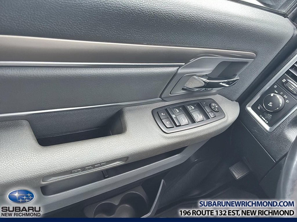 Ram 1500 Cabine multiplaces 4RM, 149 po Outdoorsman 2016 à New Richmond, Québec - 11 - w1024h768px