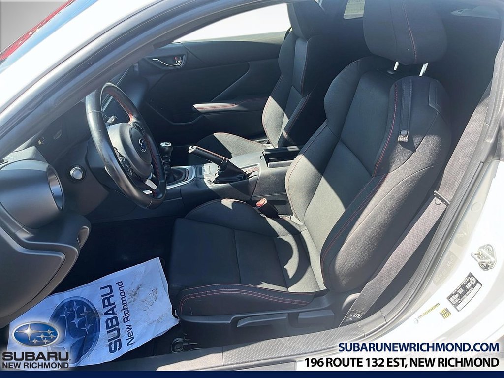 Subaru BRZ BASE 2024 à New Richmond, Québec - 9 - w1024h768px