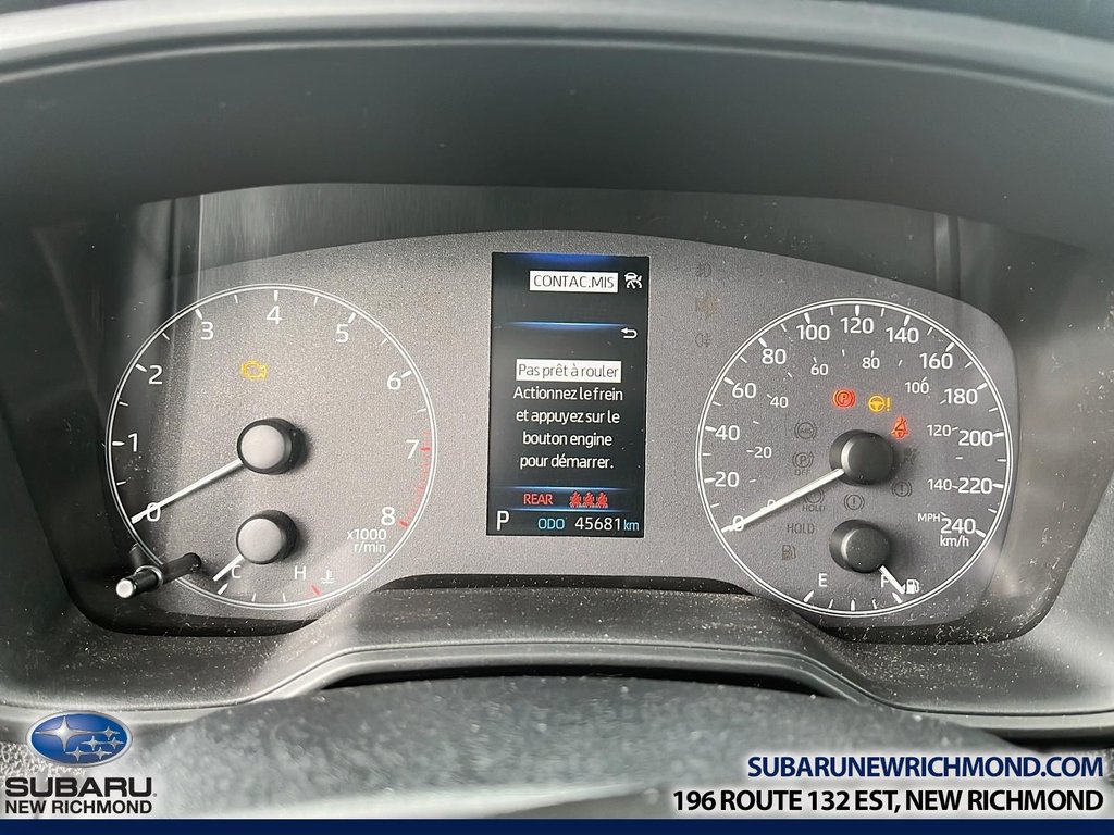 2023 Toyota Corolla Cross LE in New Richmond, Quebec - 16 - w1024h768px
