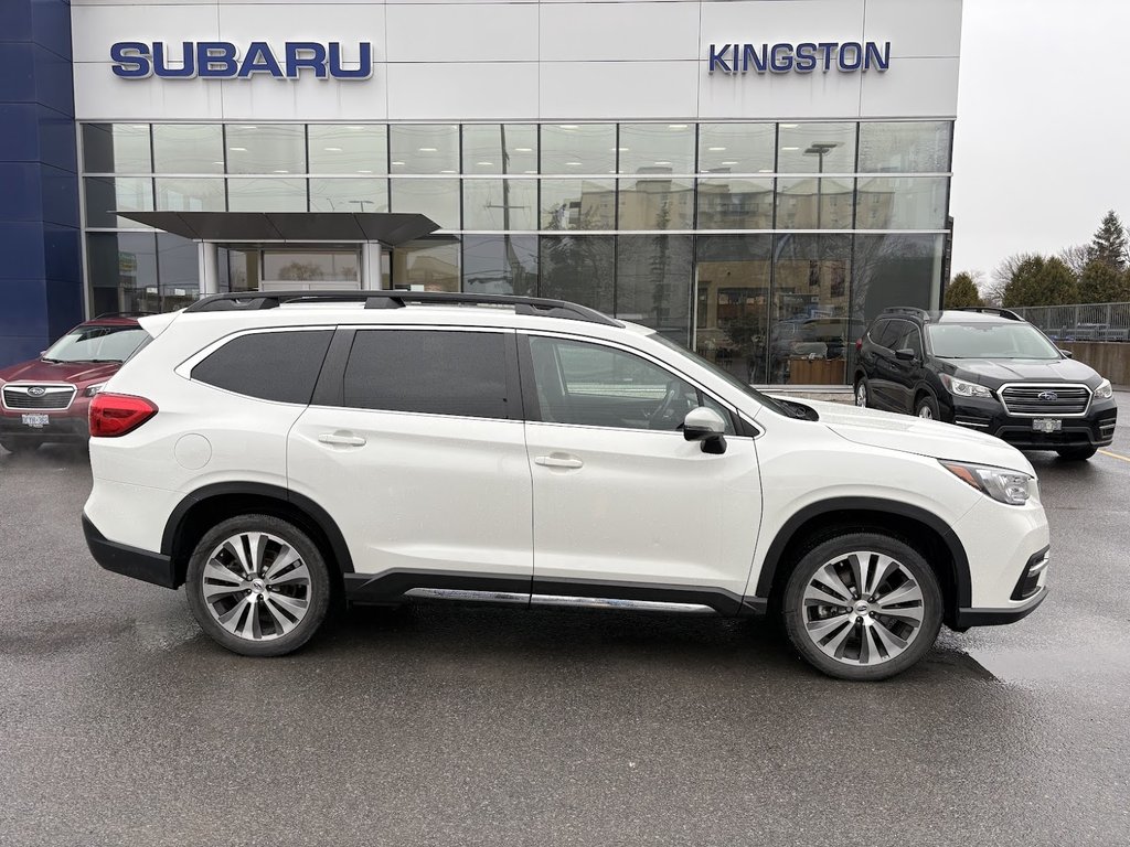 2022 Subaru Ascent Limited in Kingston, Ontario - 4 - w1024h768px