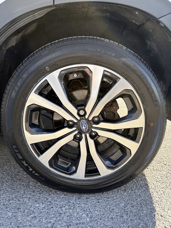 2024 Subaru Forester Limited in Kingston, Ontario - 6 - w1024h768px