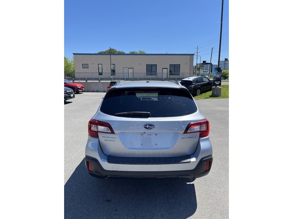 2018 Subaru Outback Premier in Kingston, Ontario - 5 - w1024h768px