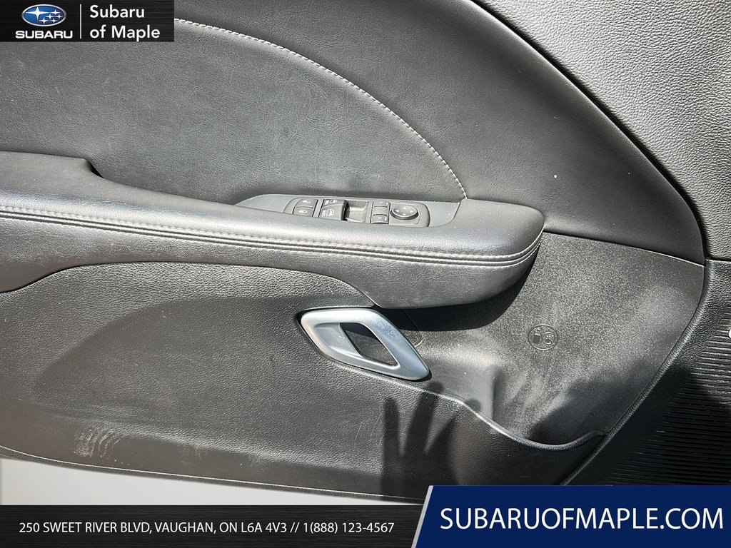2019 Dodge Challenger SXT AWD in Vaughan, Ontario - 12 - w1024h768px