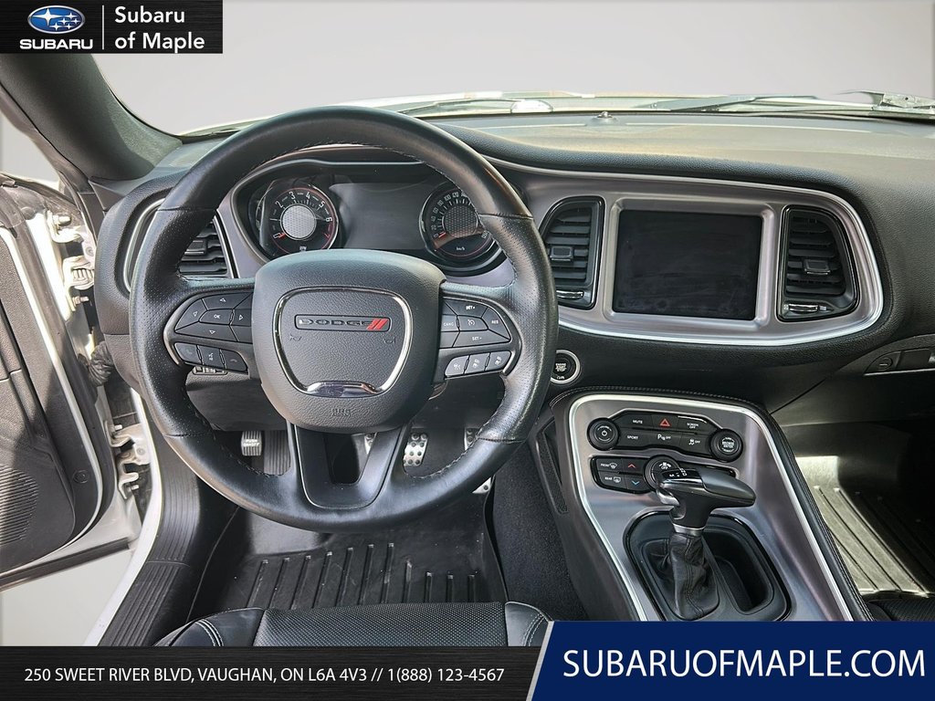 2019 Dodge Challenger SXT AWD in Vaughan, Ontario - 11 - w1024h768px