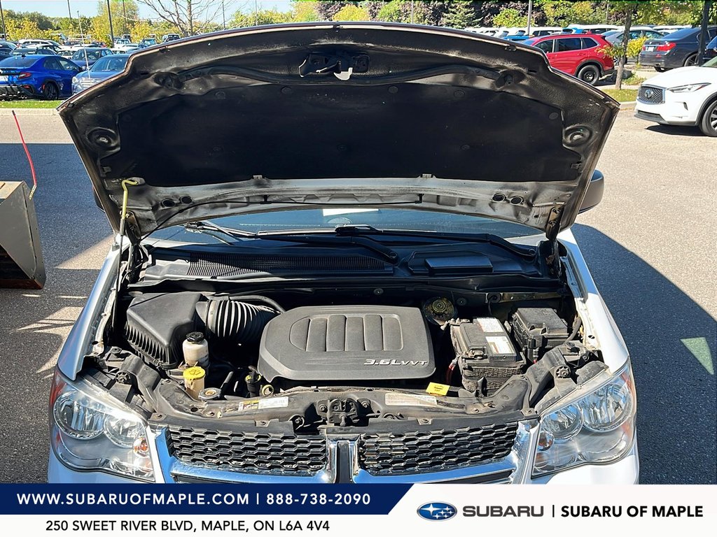 2015 Dodge Grand Caravan SE / SXT in Vaughan, Ontario - 7 - w1024h768px