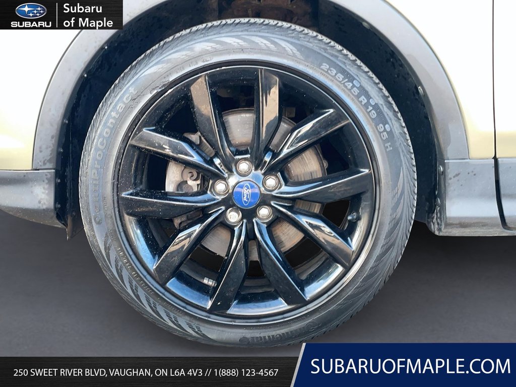 2014 Ford Escape Titanium - AWD in Vaughan, Ontario - 7 - w1024h768px