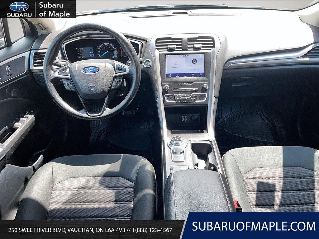 2019 Ford Fusion SE FWD in Vaughan, Ontario - 11 - w1024h768px