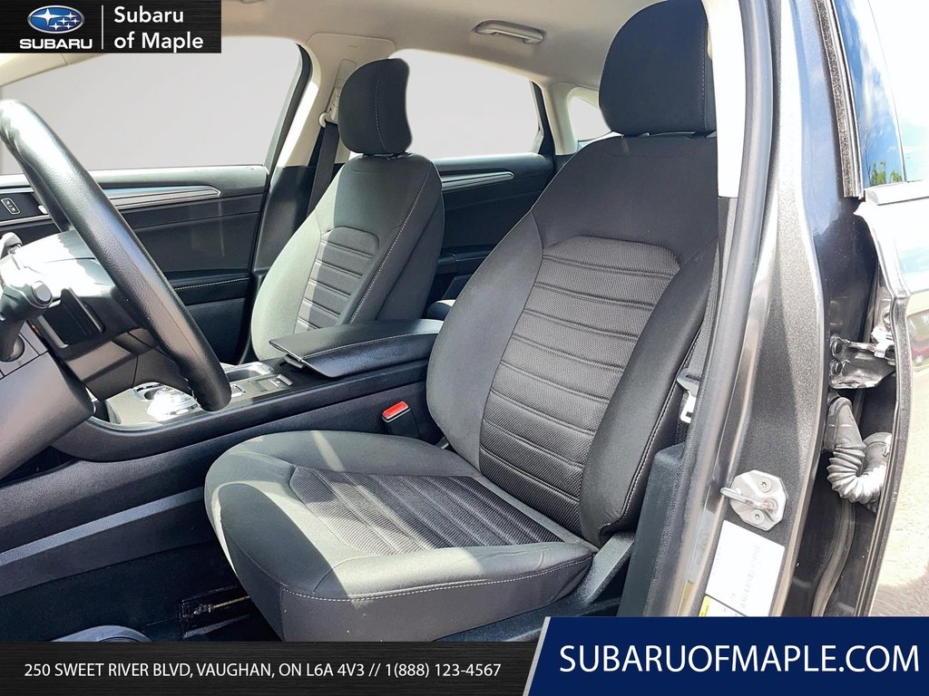 2019 Ford Fusion SE FWD in Vaughan, Ontario - 9 - w1024h768px